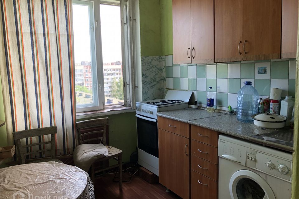 Продаётся 3-комнатная квартира, 58.4 м²