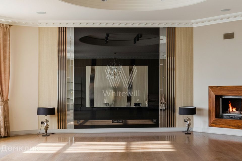 Сдаётся 5-комнатная квартира, 250 м²