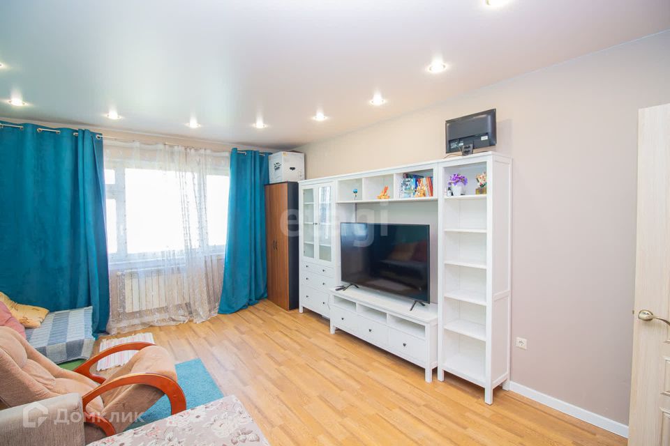Продаётся 3-комнатная квартира, 90.8 м²