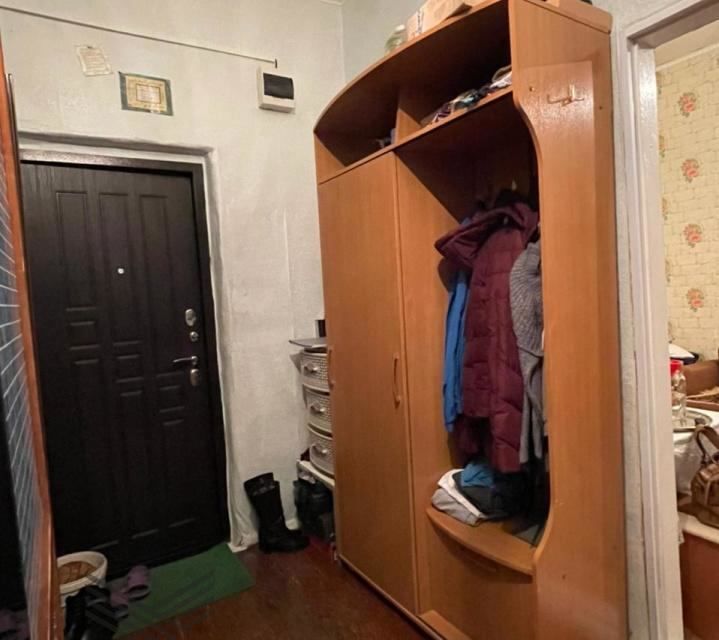 Продаётся комната в 2-комн. квартире, 12 м²