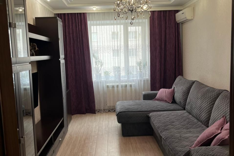 Продаётся 2-комнатная квартира, 56 м²