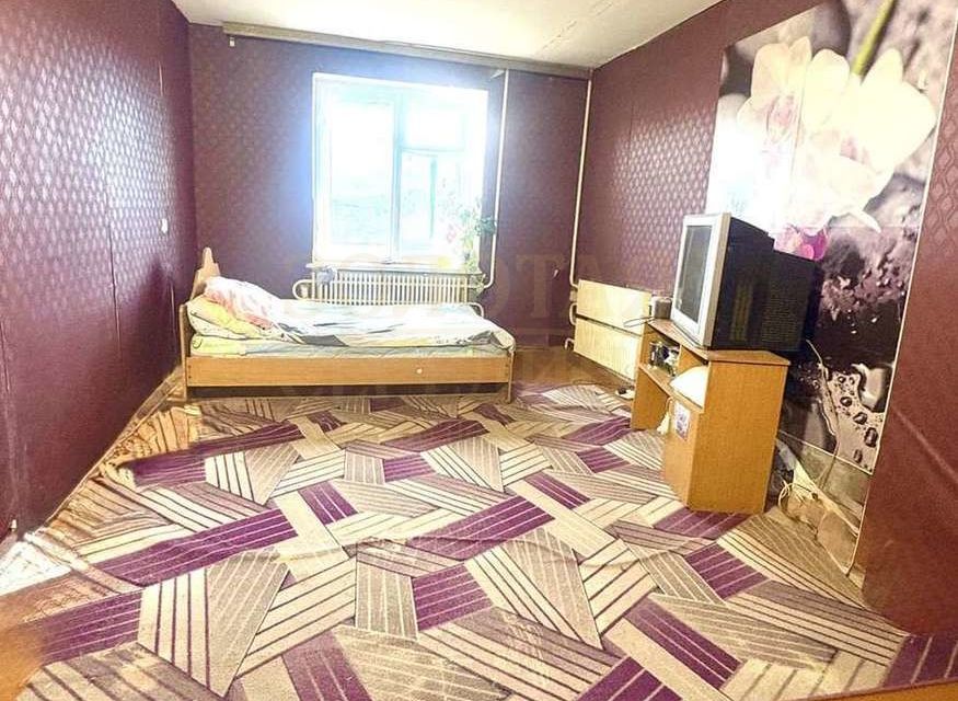 Продаётся 1-комнатная квартира, 41 м²