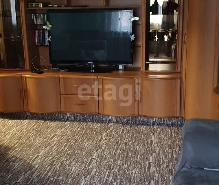 Продаётся 2-комнатная квартира, 49.8 м²
