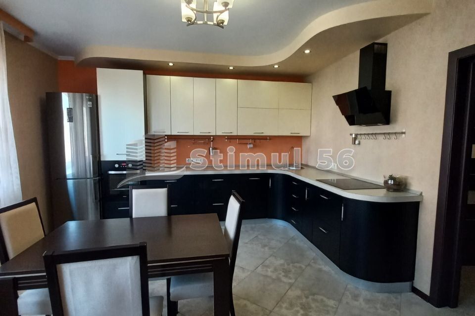 Продаётся 2-комнатная квартира, 79.2 м²