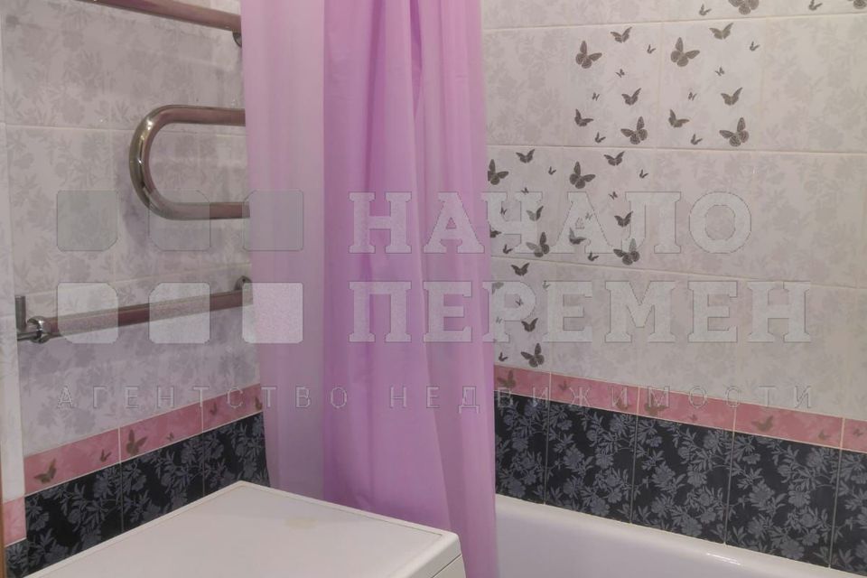 Сдаётся 2-комнатная квартира, 58 м²
