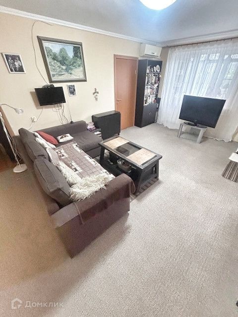 Продаётся 3-комнатная квартира, 60 м²