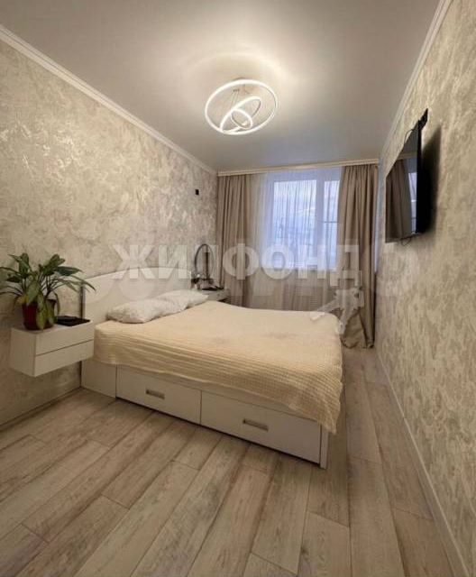 Продаётся 4-комнатная квартира, 85 м²