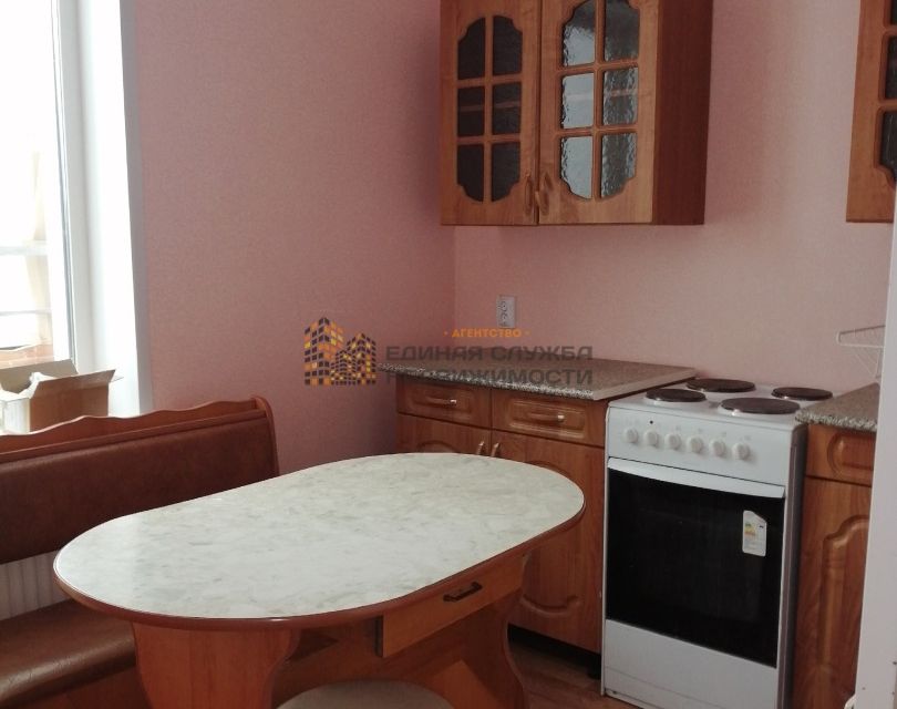 Сдаётся 1-комнатная квартира, 40 м²