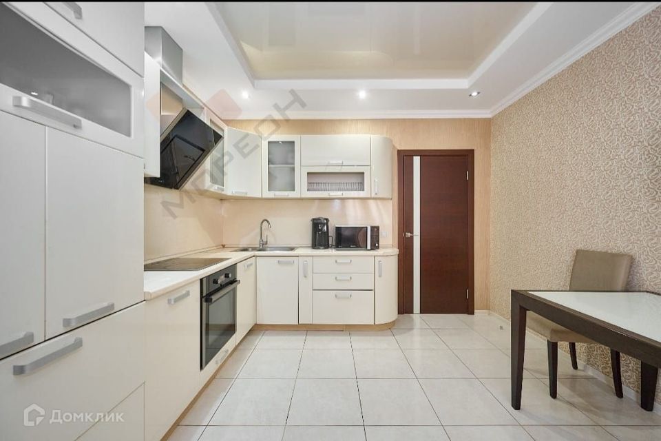 Продаётся 2-комнатная квартира, 80.9 м²