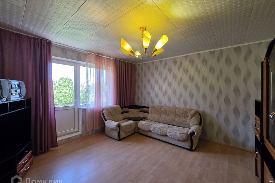 Продаётся 2-комнатная квартира, 49.6 м²