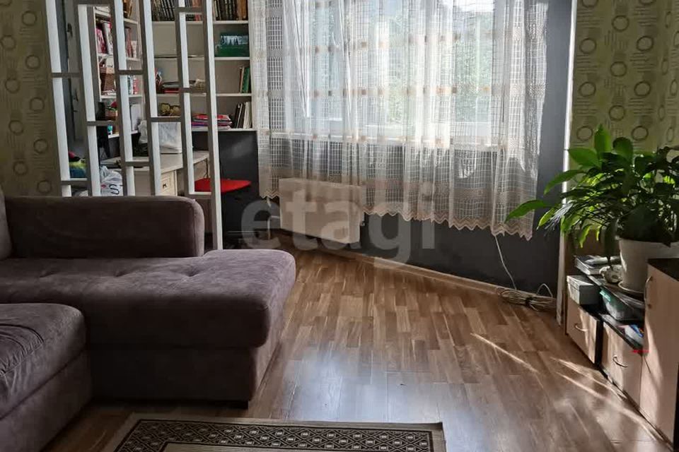 Продаётся 3-комнатная квартира, 70.8 м²