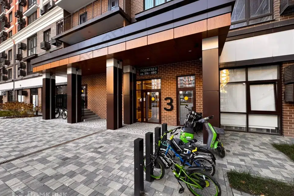 Продаётся 1-комнатная квартира, 35.9 м²