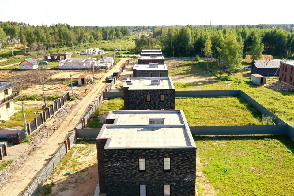 Продаётся таунхаус, 2-эт., 90 м²
