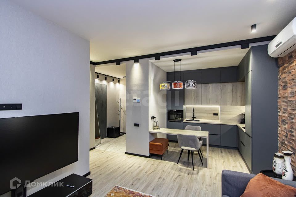 Продаётся 2-комнатная квартира, 53 м²