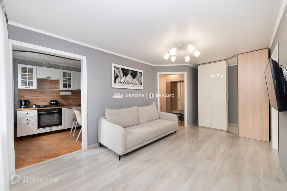 Продаётся 3-комнатная квартира, 47.1 м²