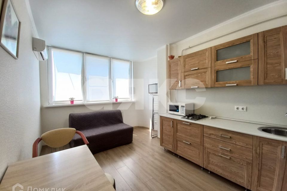 Продаётся 1-комнатная квартира, 41 м²