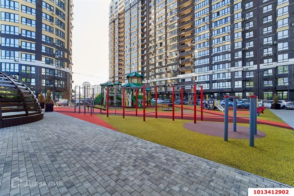 Продаётся 1-комнатная квартира, 45 м²