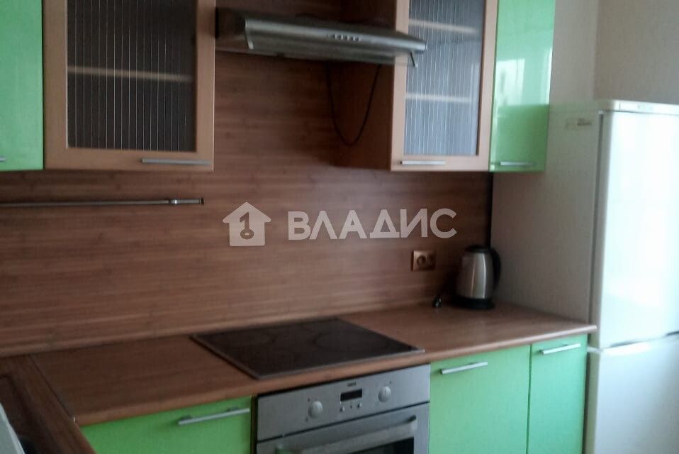 Сдаётся 3-комнатная квартира, 57.8 м²