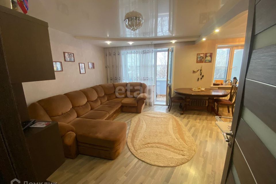 Продаётся 3-комнатная квартира, 61.2 м²