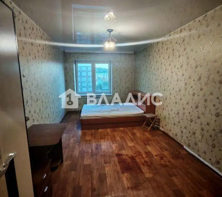 Продаётся 1-комнатная квартира, 42 м²