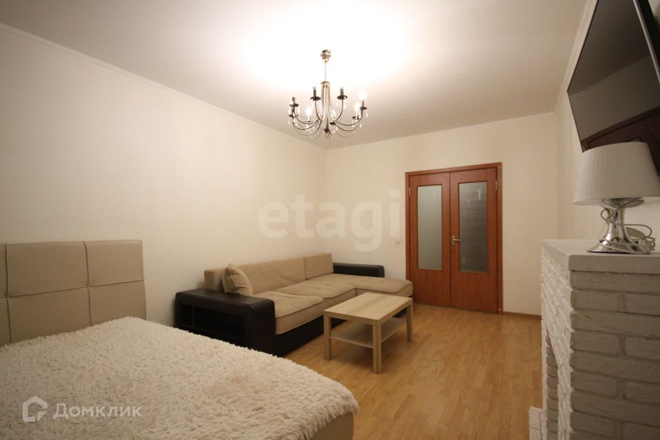 Продаётся 2-комнатная квартира, 61.8 м²