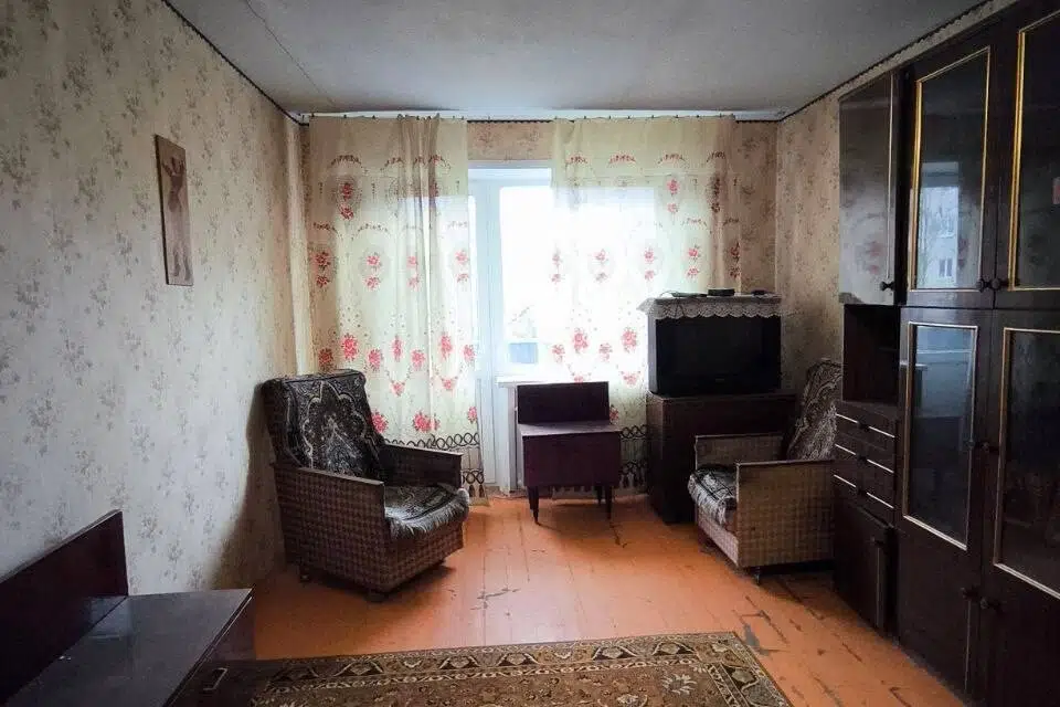 Продаётся 3-комнатная квартира, 57.6 м²