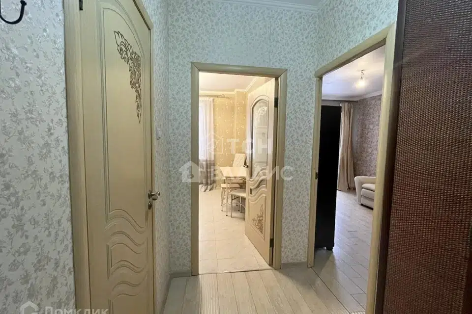 Продаётся 1-комнатная квартира, 37.7 м²