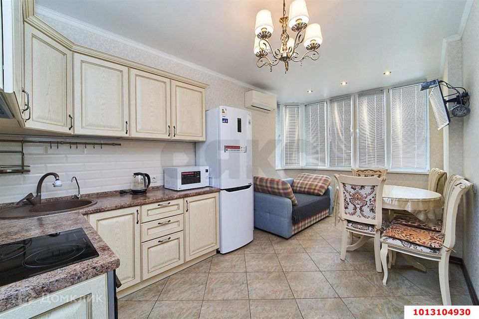 Продаётся 1-комнатная квартира, 38 м²