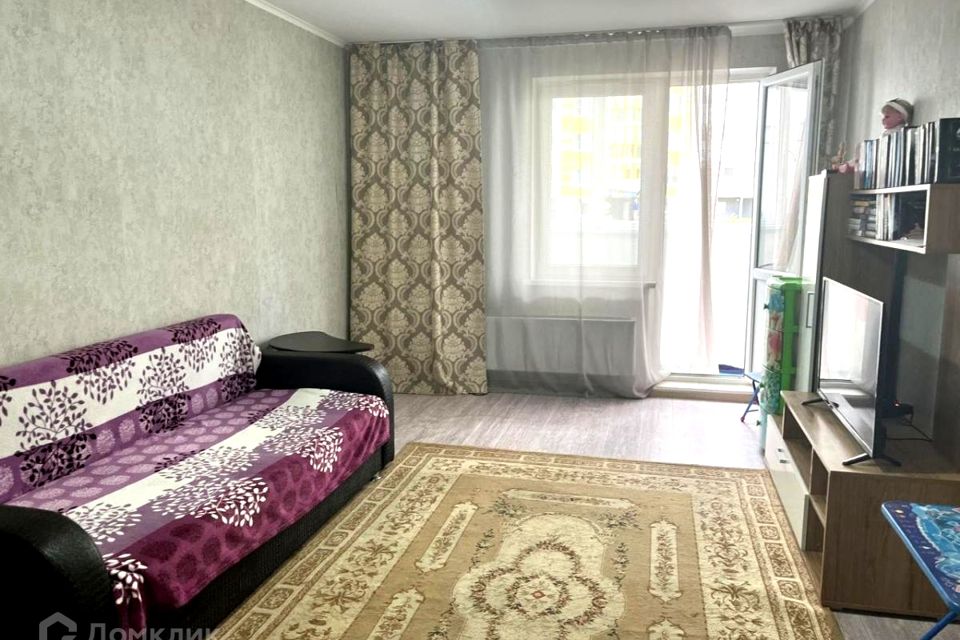 Продаётся 2-комнатная квартира, 60.9 м²