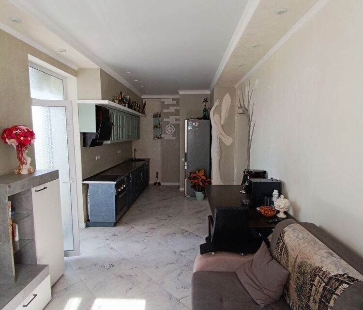 Продаётся 2-комнатная квартира, 63.5 м²