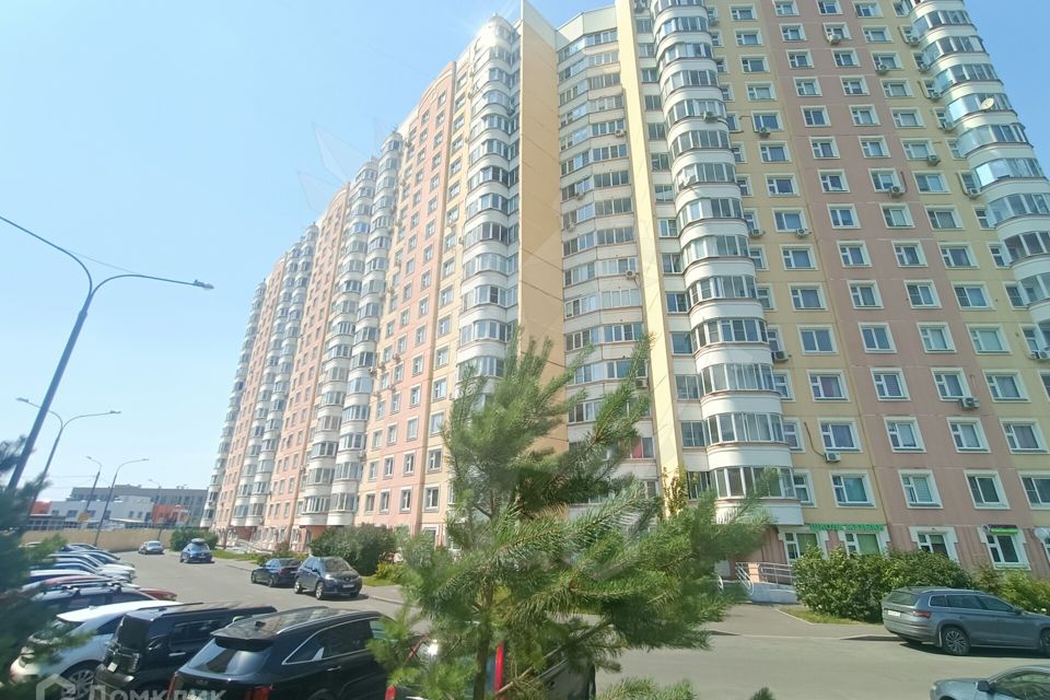 Продаётся 3-комнатная квартира, 74.6 м²