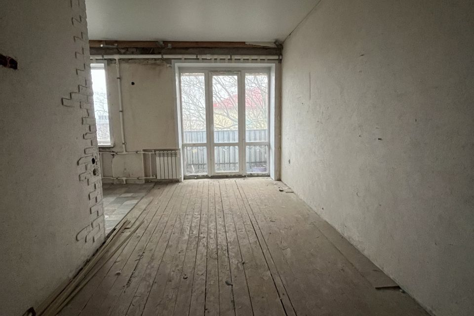 Продаётся 3-комнатная квартира, 56.2 м²