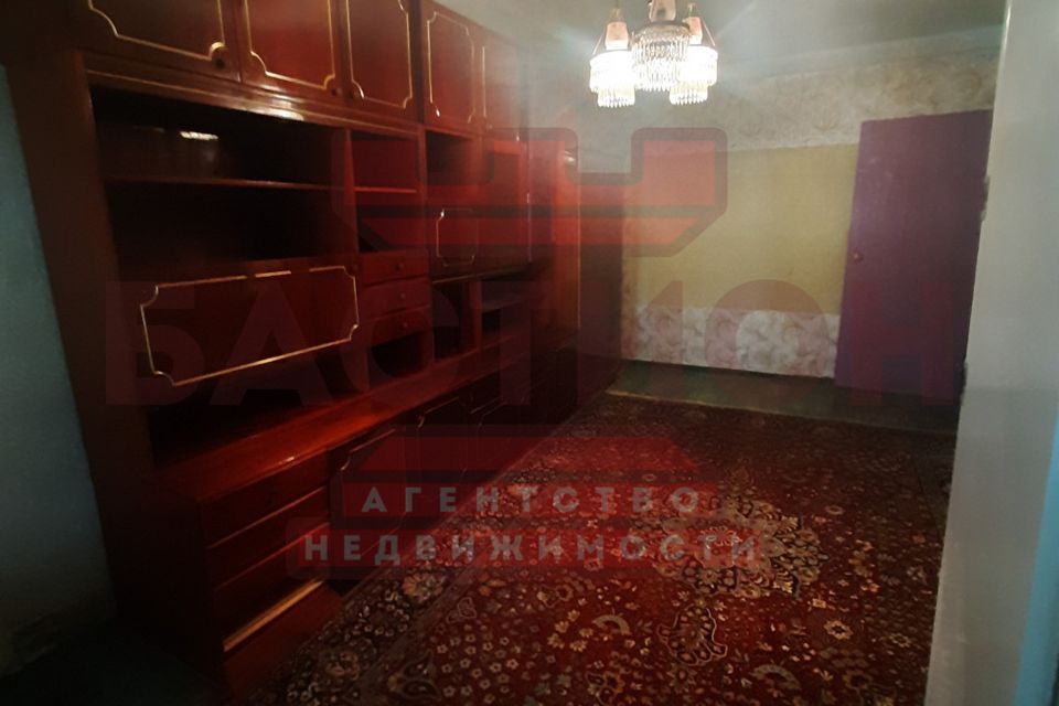 Продаётся 3-комнатная квартира, 61.3 м²