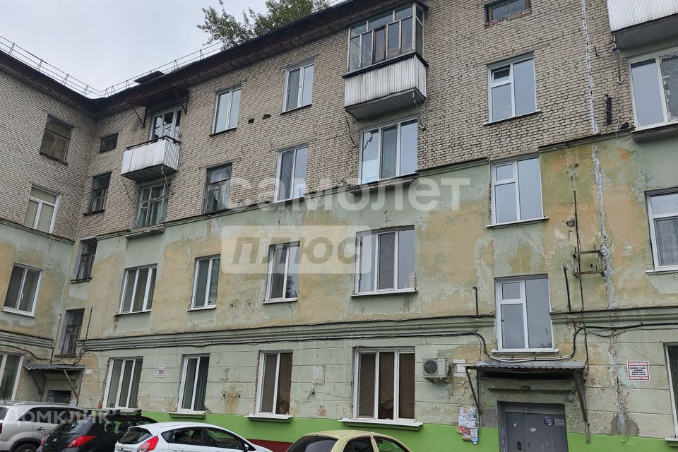 Продаётся 3-комнатная квартира, 69.6 м²