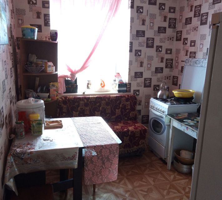 Продаётся 3-комнатная квартира, 58.4 м²