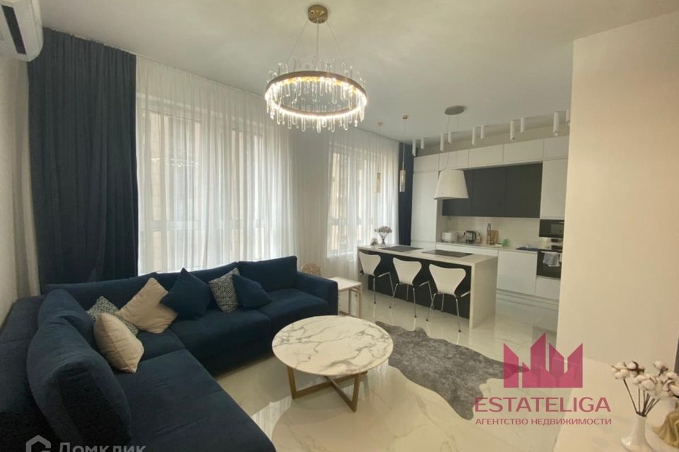 Продаётся 2-комнатная квартира, 70 м²