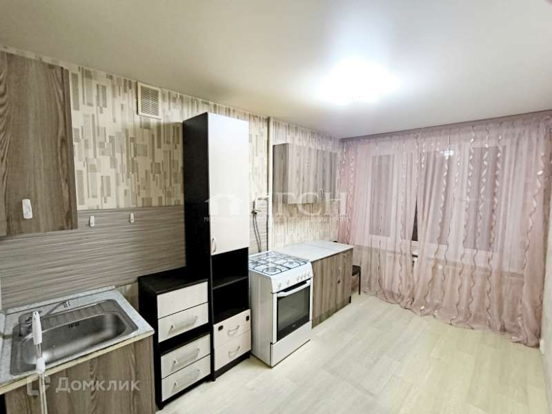 Продаётся 1-комнатная квартира, 35.6 м²