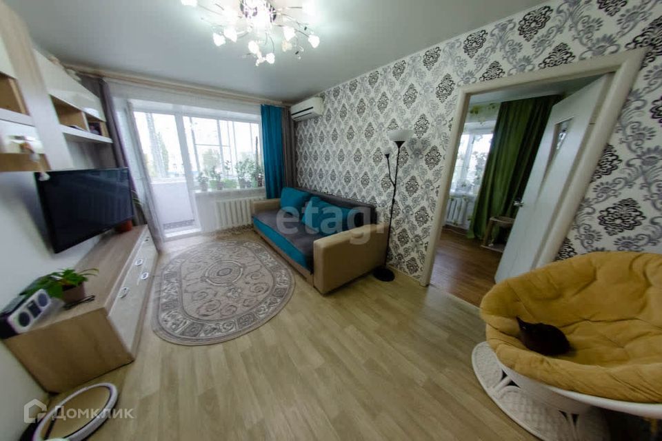 Продаётся 3-комнатная квартира, 49.4 м²