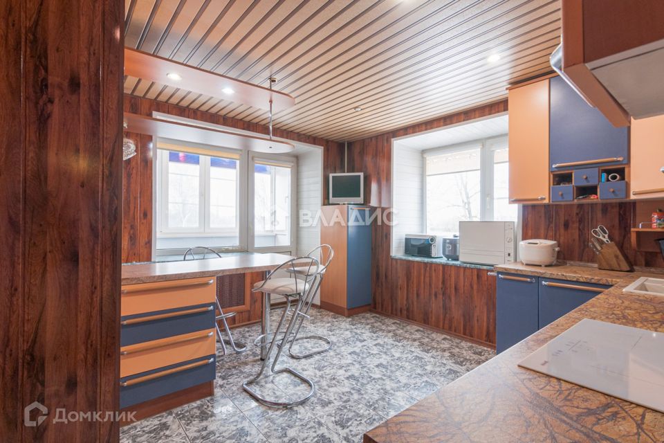Продаётся 4-комнатная квартира, 119.6 м²