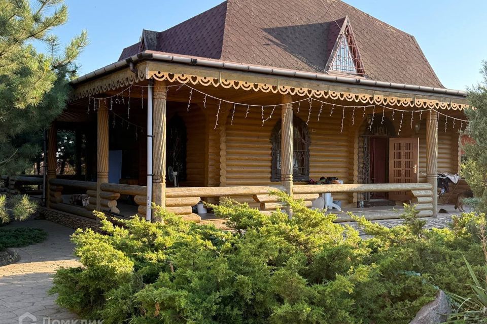 Продаётся 2-этажный дом, 248 м²