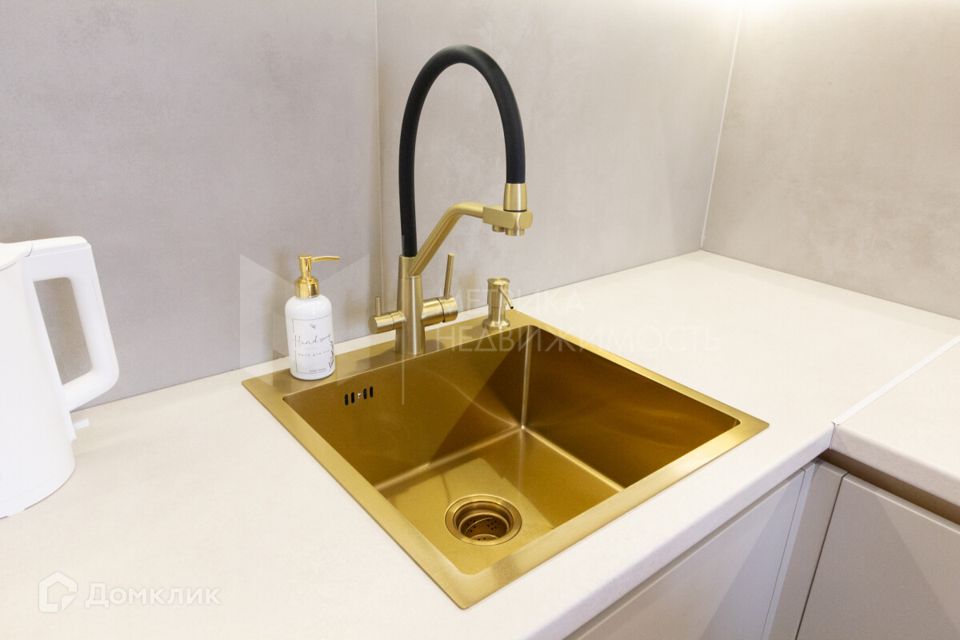 Продаётся 2-комнатная квартира, 60 м²