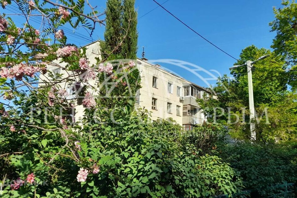 Продаётся 3-комнатная квартира, 63.5 м²