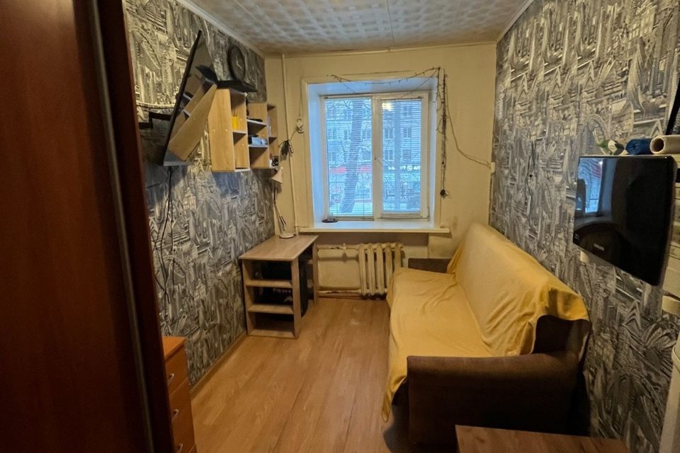 Продаётся комната в 5-комн. квартире, 9.3 м²