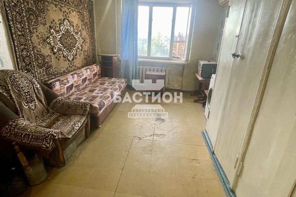 Продаётся комната в 2-комн. квартире, 28.8 м²
