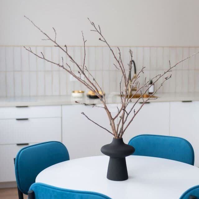 Продаётся 1-комнатная квартира, 49 м²
