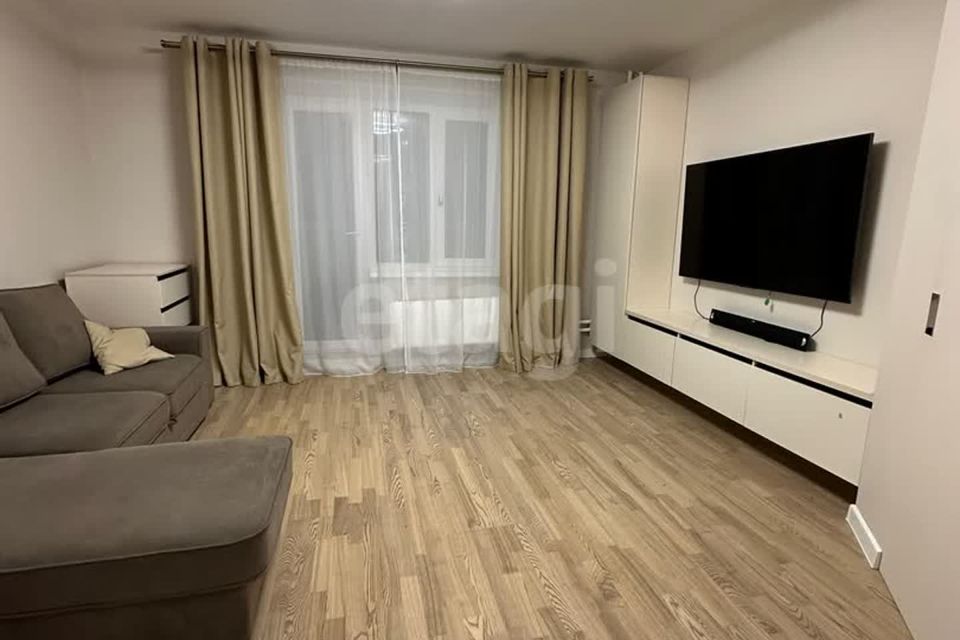 Продаётся 2-комнатная квартира, 67.2 м²