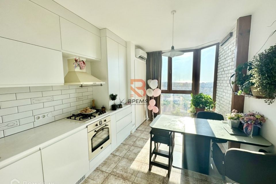 Продаётся 1-комнатная квартира, 44.4 м²