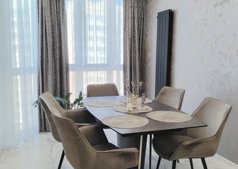 Продаётся 4-комнатная квартира, 82.3 м²