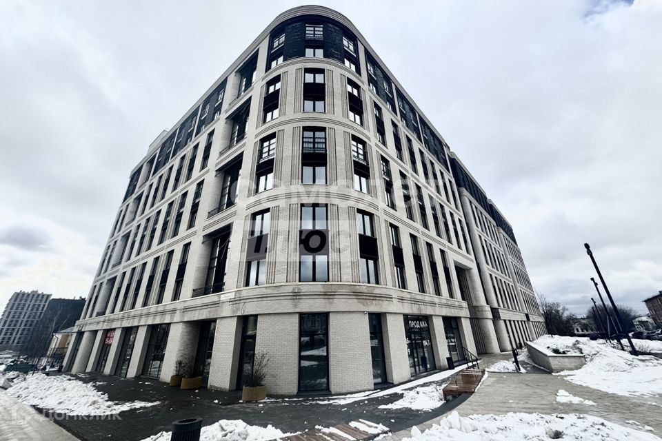 Продаётся 1-комнатная квартира, 41.7 м²