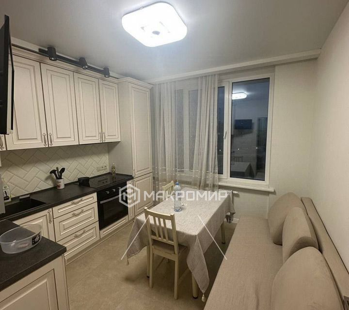 Сдаётся 1-комнатная квартира, 37 м²